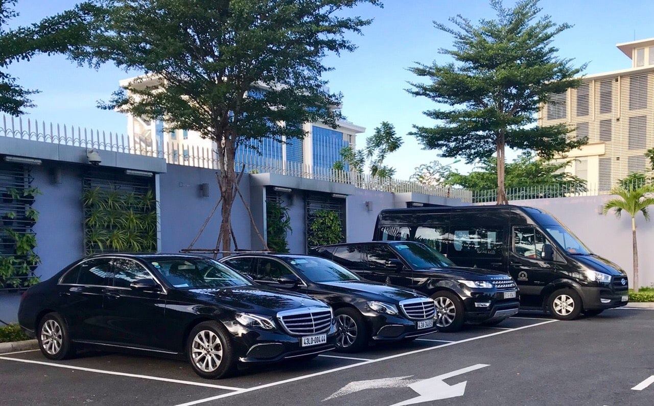 thue-xe-du-lich-da-nang-1-1